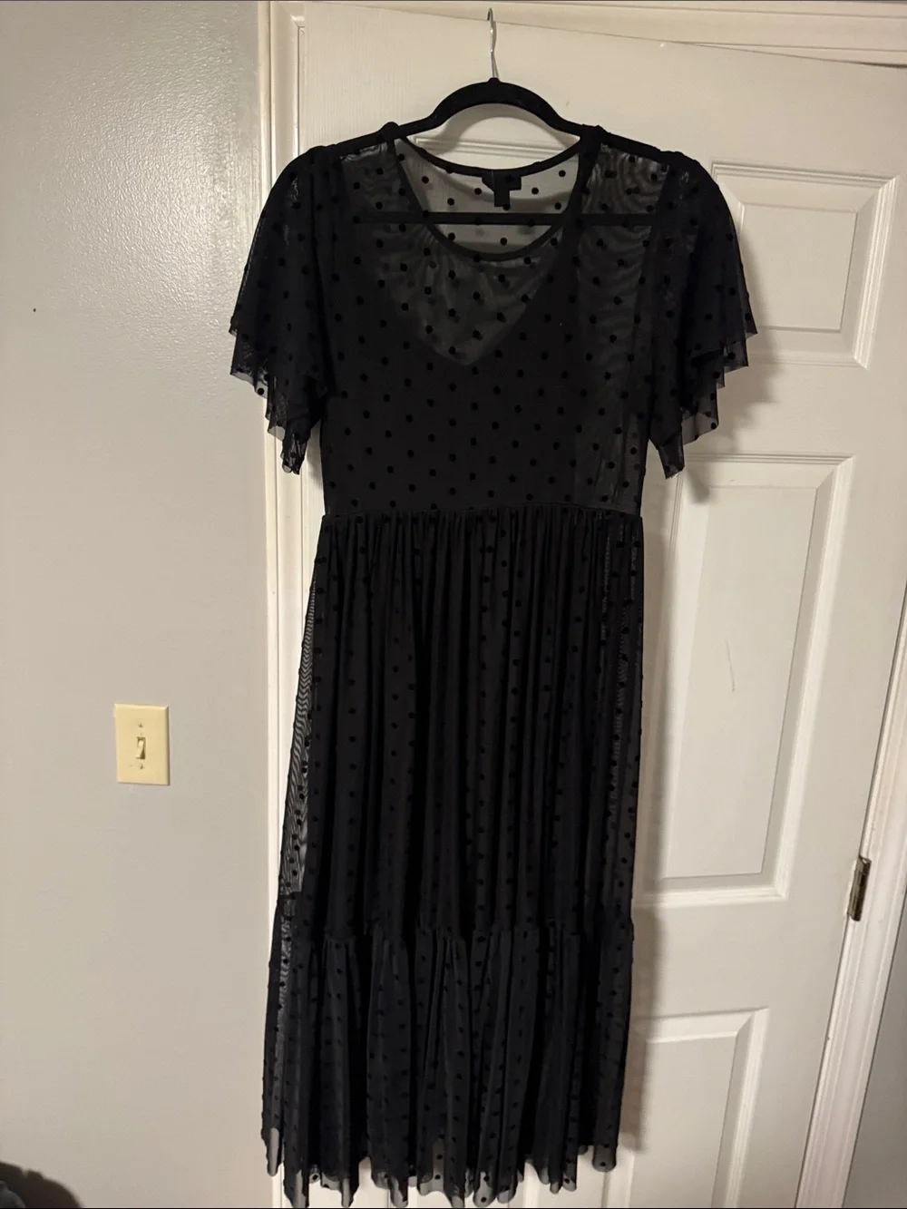 torrid Black Polka Dot Midi Dress with Flutter Sleeves - Picture 4 of 6